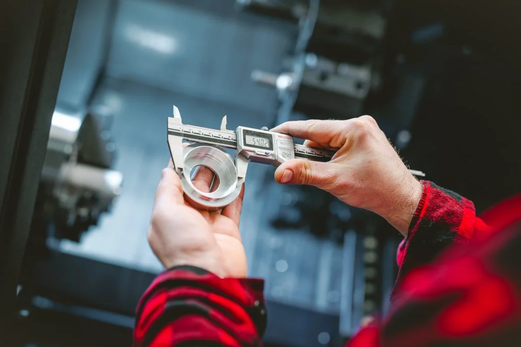 Цифровой штангенциркуль