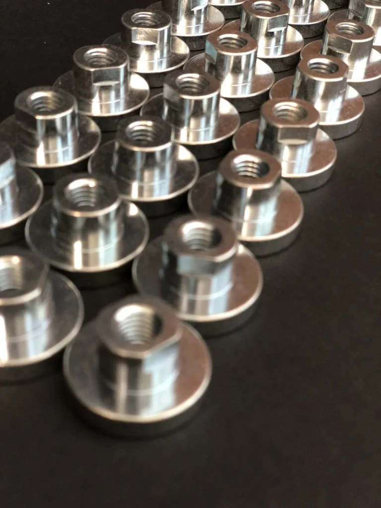 Резьбовые компоненты