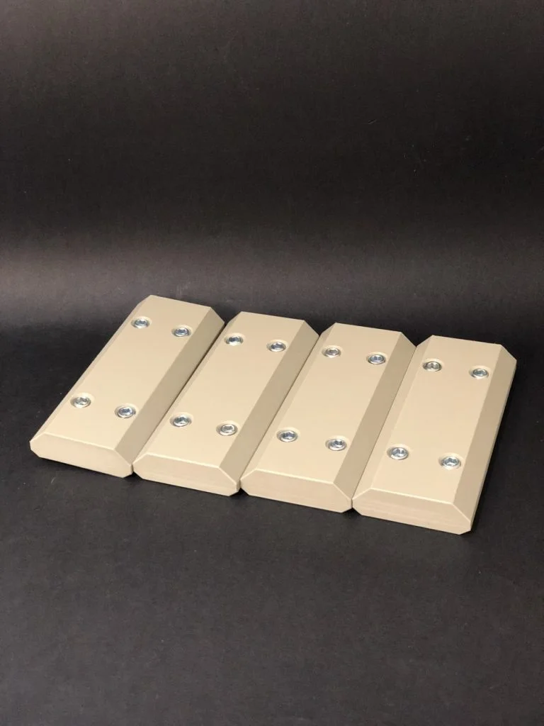 Металлические пластины