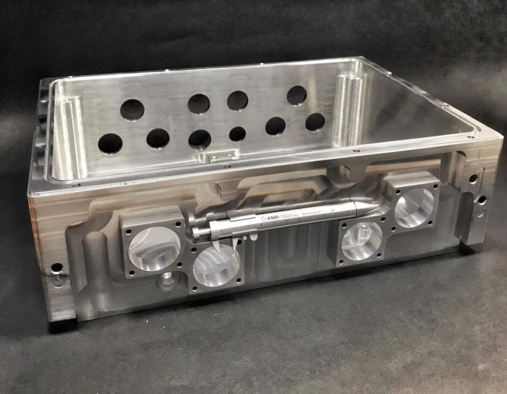 Точный компонент.